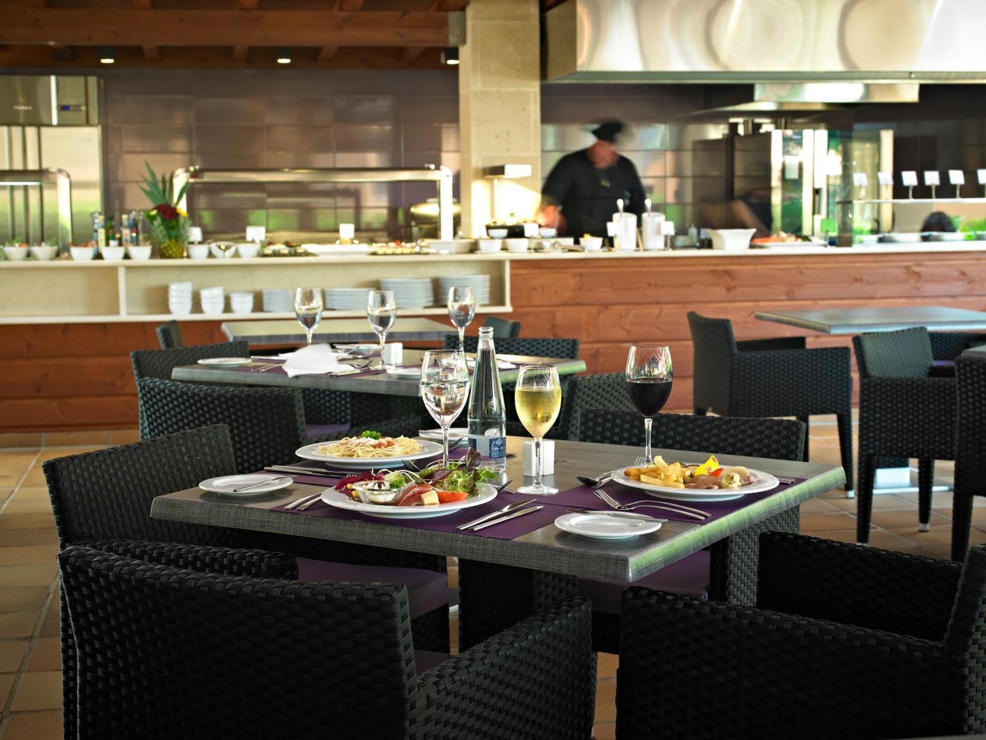 Protur Turo Pins 4* Sup Hotel Cala Ratjada  Luaran gambar